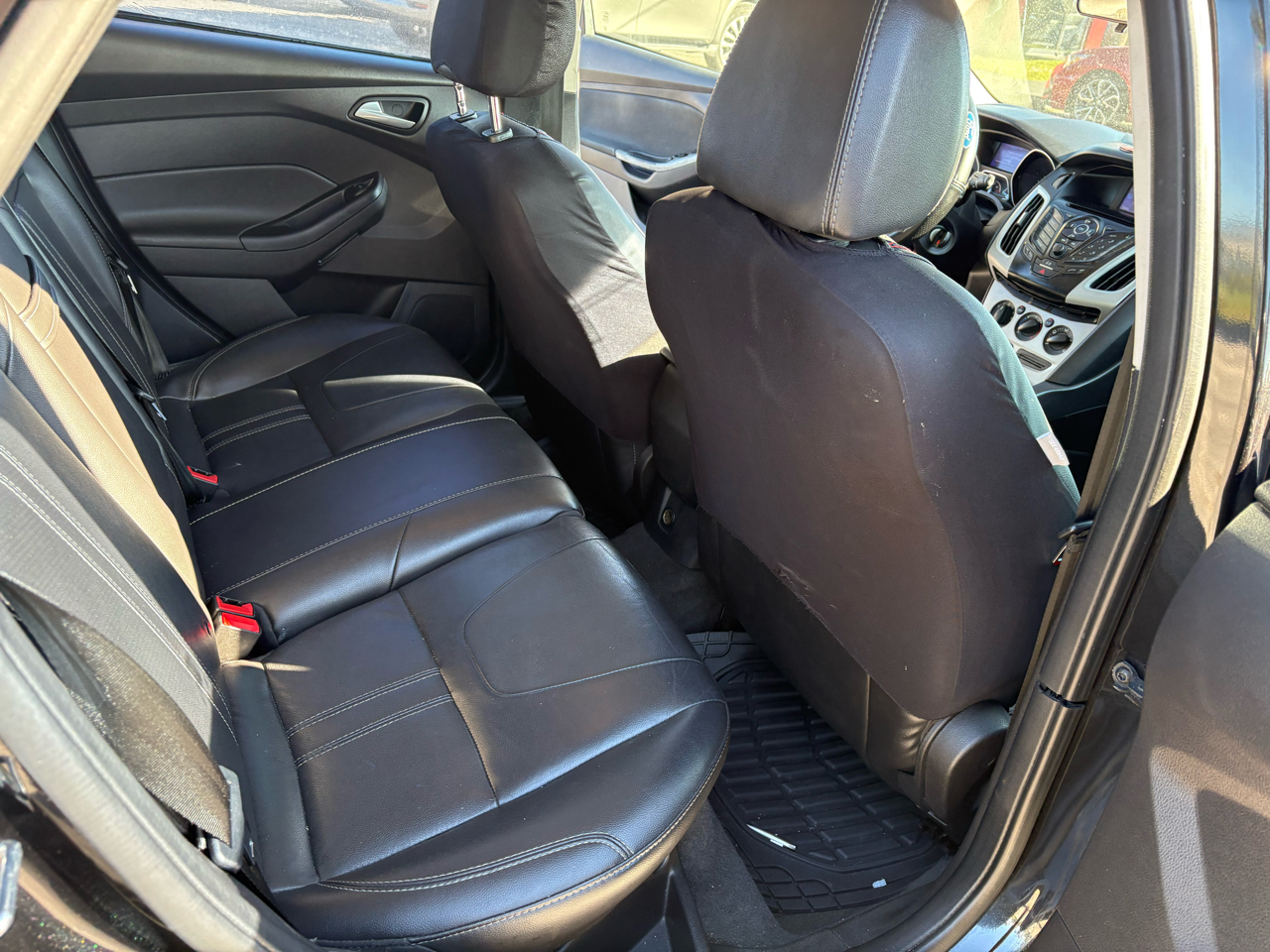 Ford Focus SE Hatch 2013