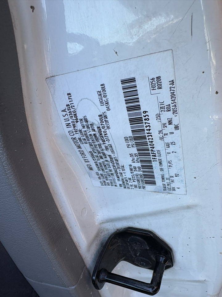 Ford Mustang Standard Coupe 2003