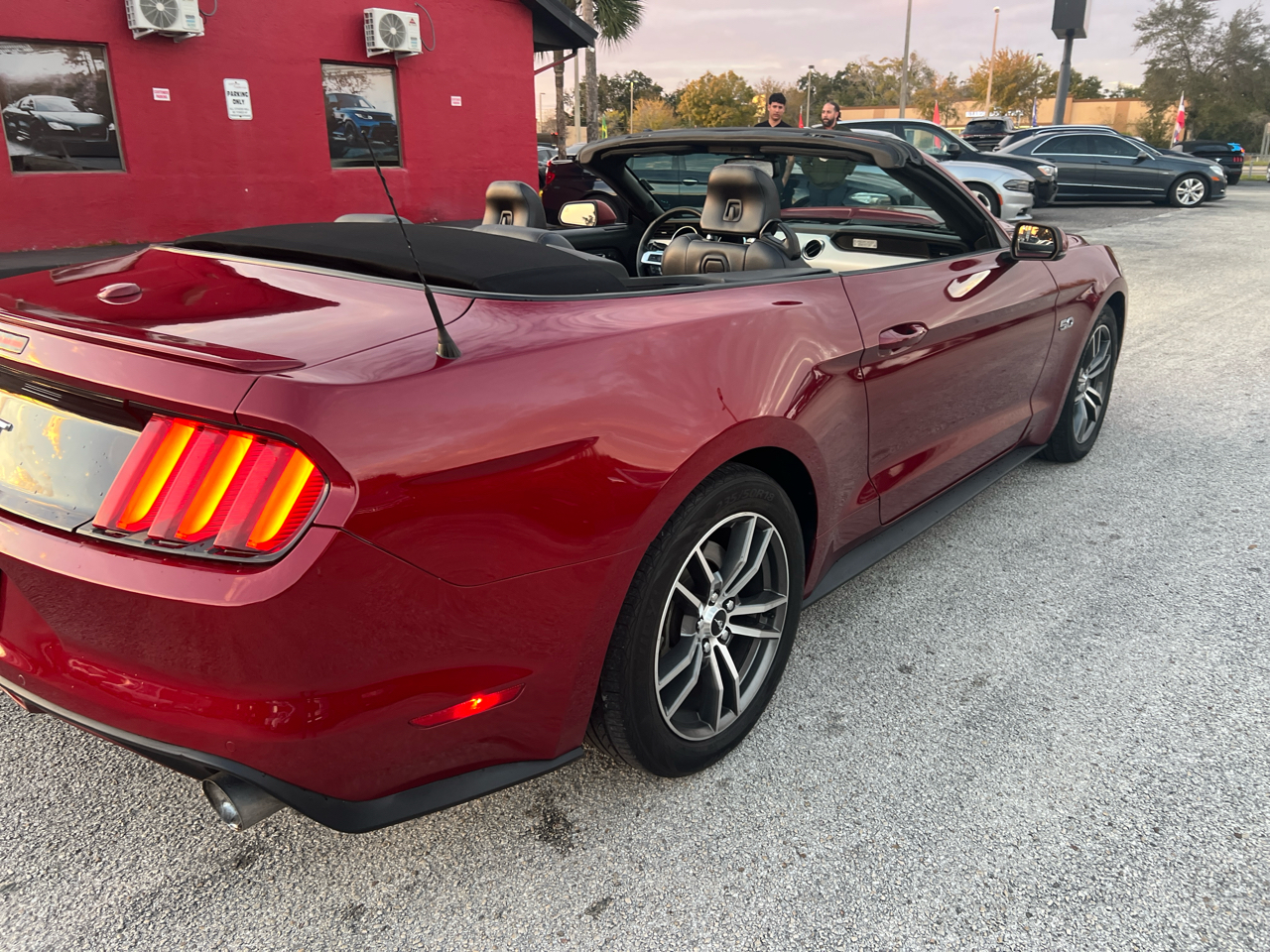 Ford Mustang GT convertible 2016