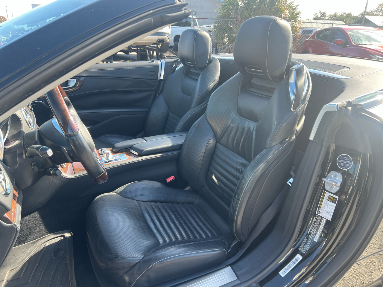 Mercedes-Benz SL-Class SL550R 2014