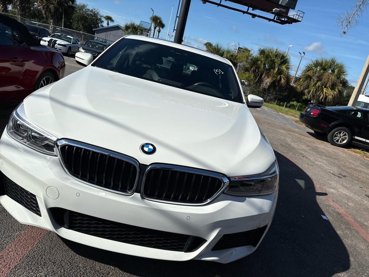 BMW 6-Series Gran Turismo 640i xDrive 2019