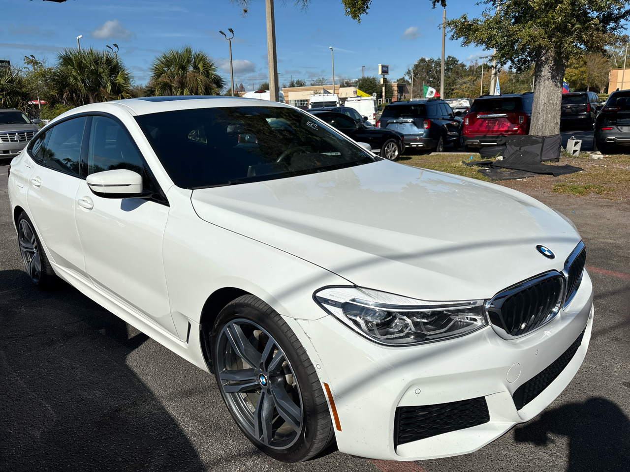 BMW 6-Series Gran Turismo 640i xDrive 2019