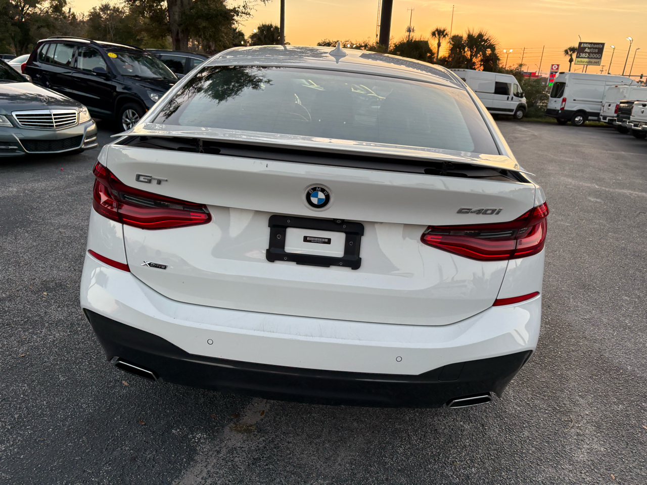 BMW 6-Series Gran Turismo 640i xDrive 2019