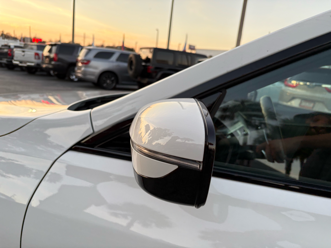 BMW 6-Series Gran Turismo 640i xDrive 2019