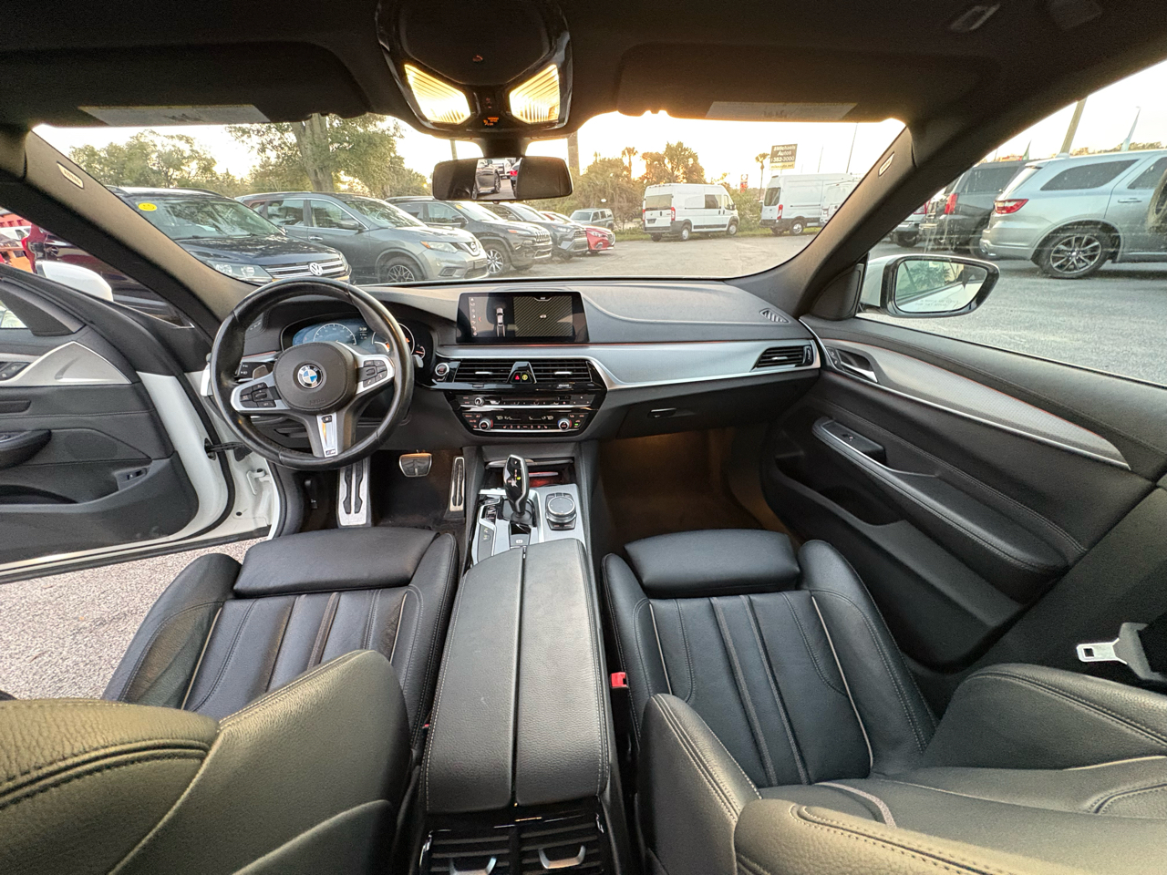 BMW 6-Series Gran Turismo 640i xDrive 2019