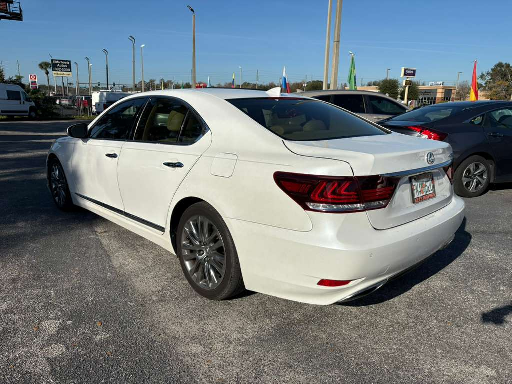 Lexus LS 460 RWD 2017