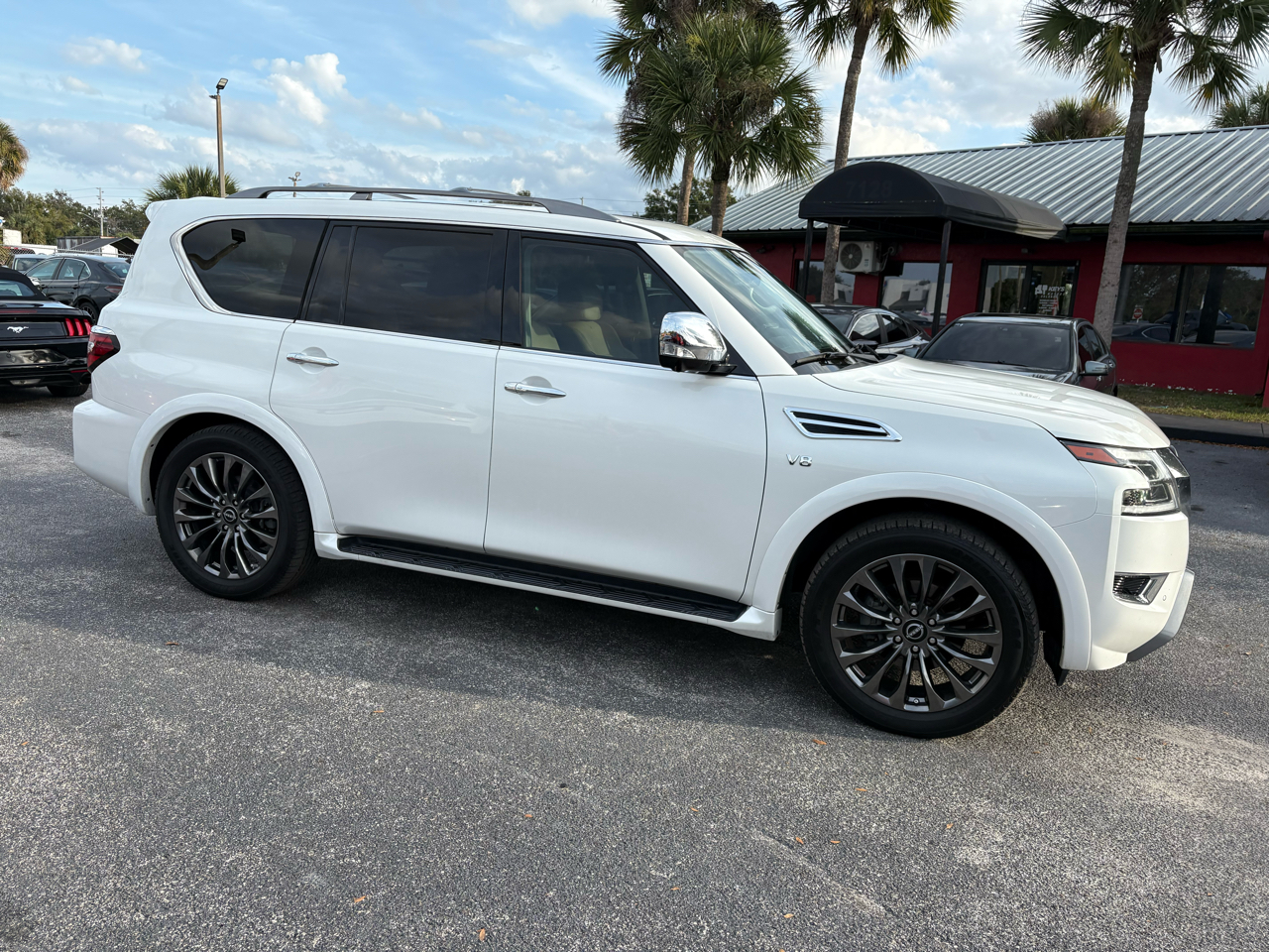 Nissan Armada Platinum 2WD 2021
