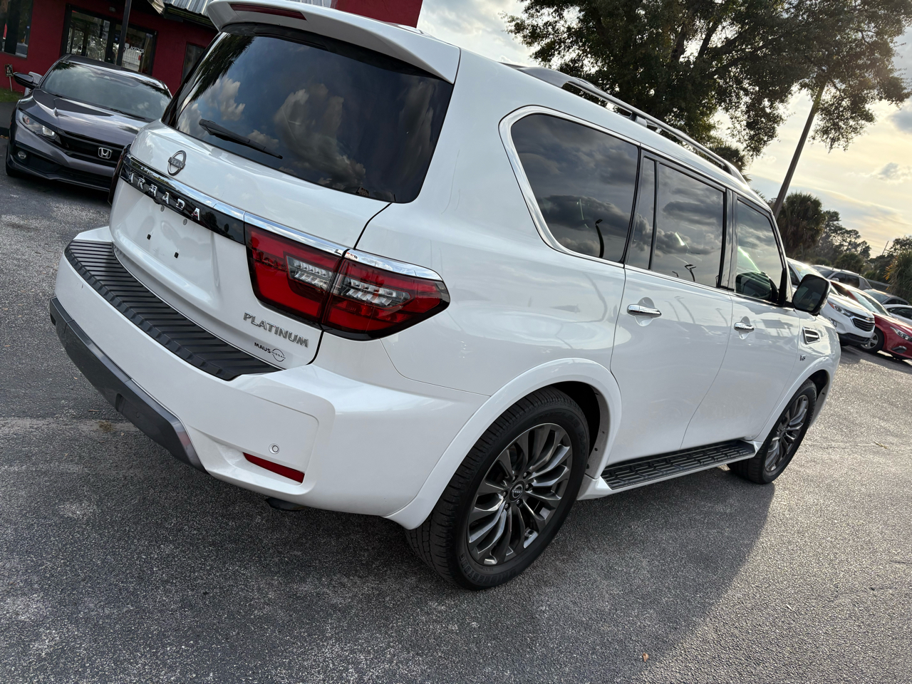 Nissan Armada Platinum 2WD 2021