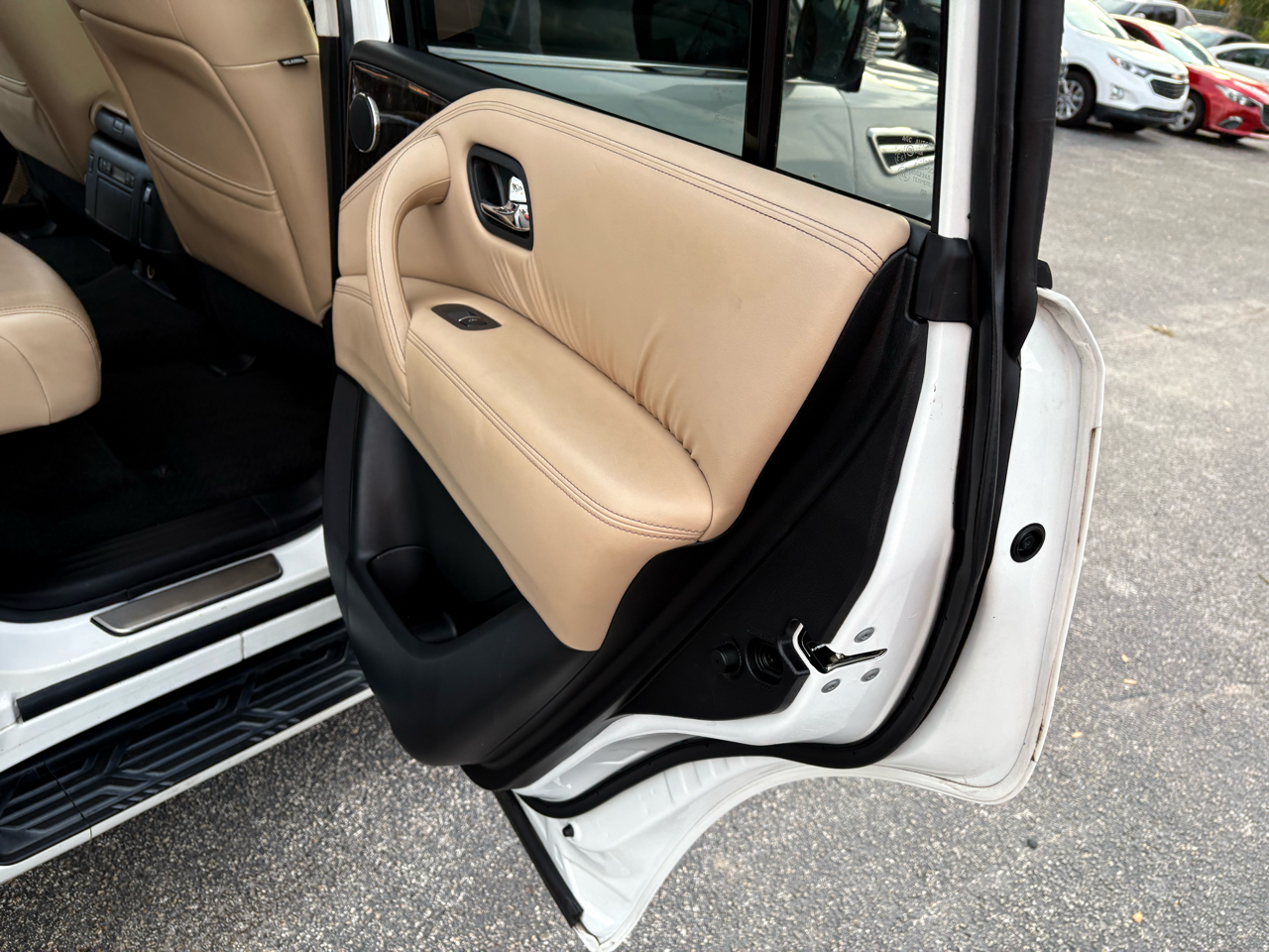 Nissan Armada Platinum 2WD 2021