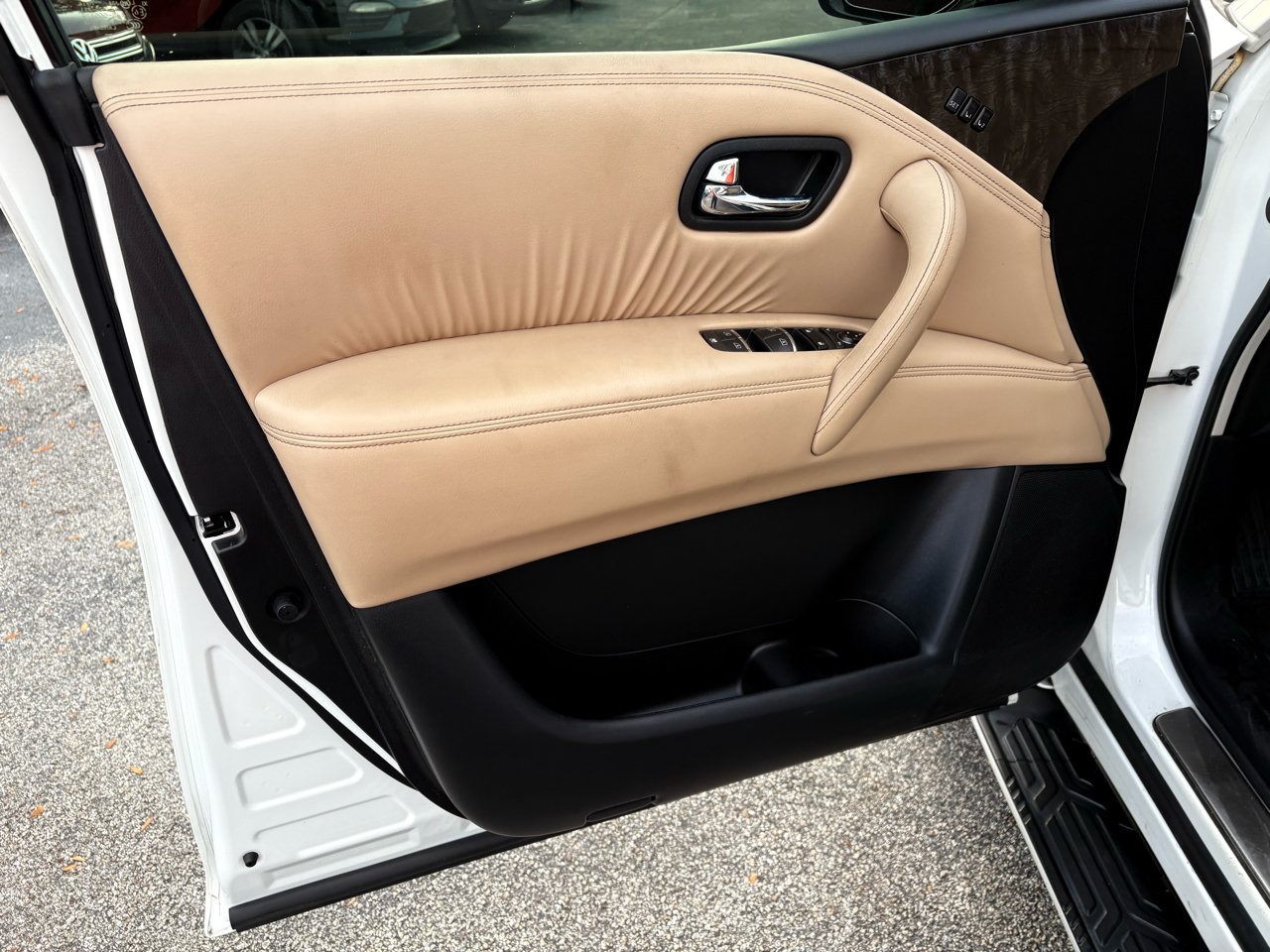 Nissan Armada Platinum 2WD 2021