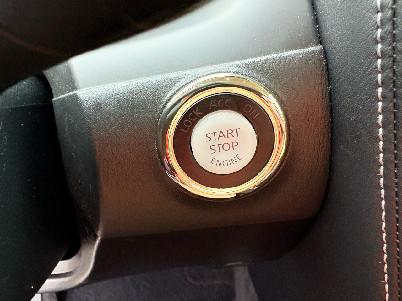 Nissan Armada Platinum 2WD 2021