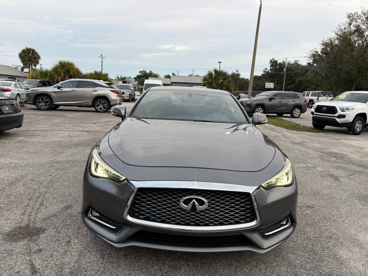 Infiniti Q60 2.0t AWD 2017