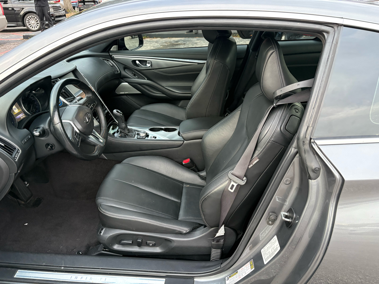 Infiniti Q60 2.0t AWD 2017