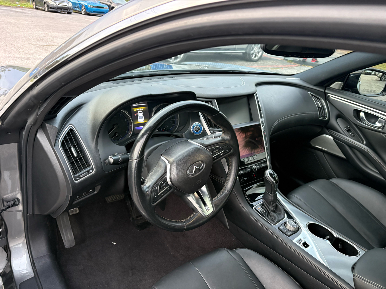 Infiniti Q60 2.0t AWD 2017