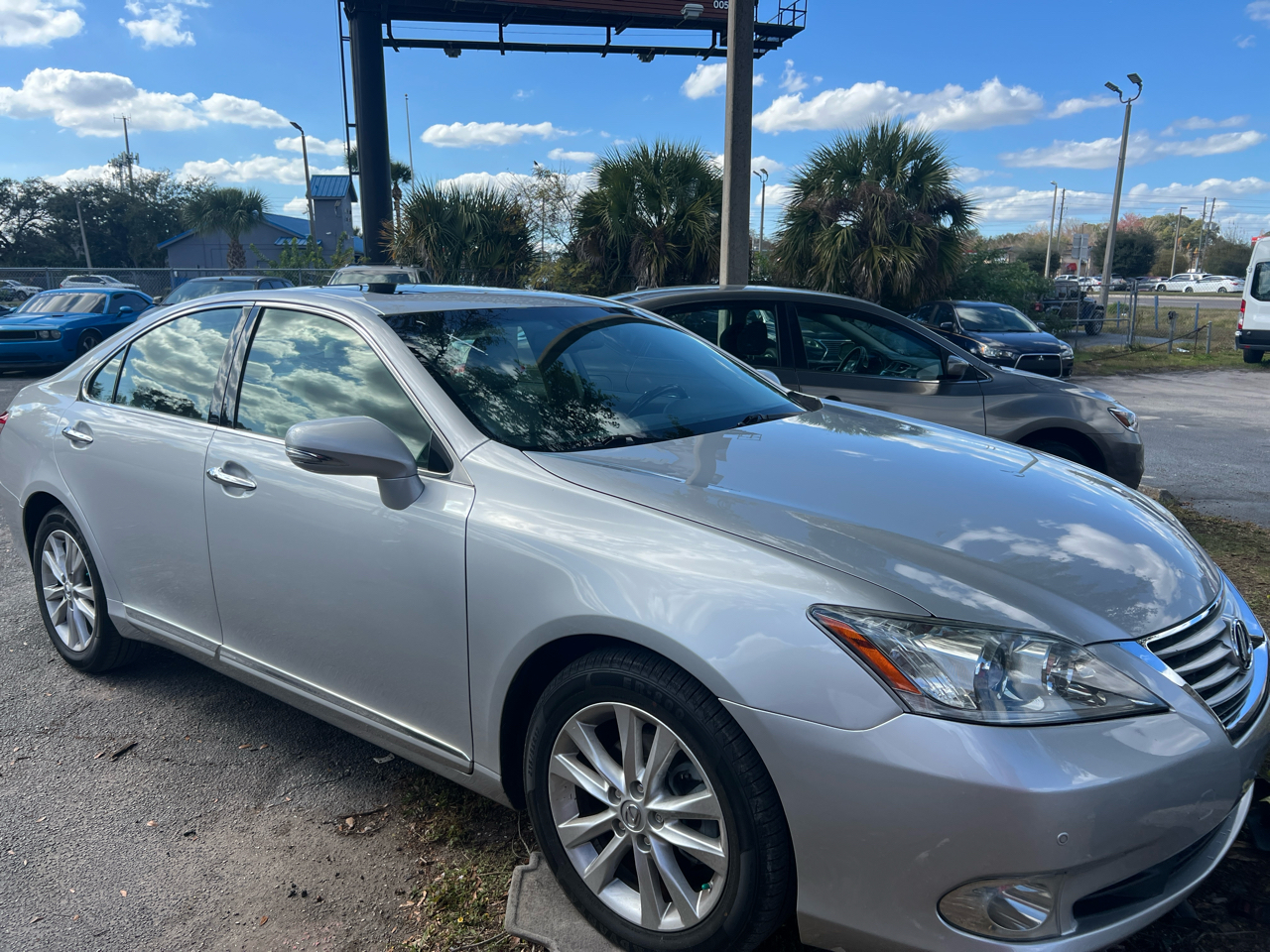 Lexus ES 350 Sedan 2012