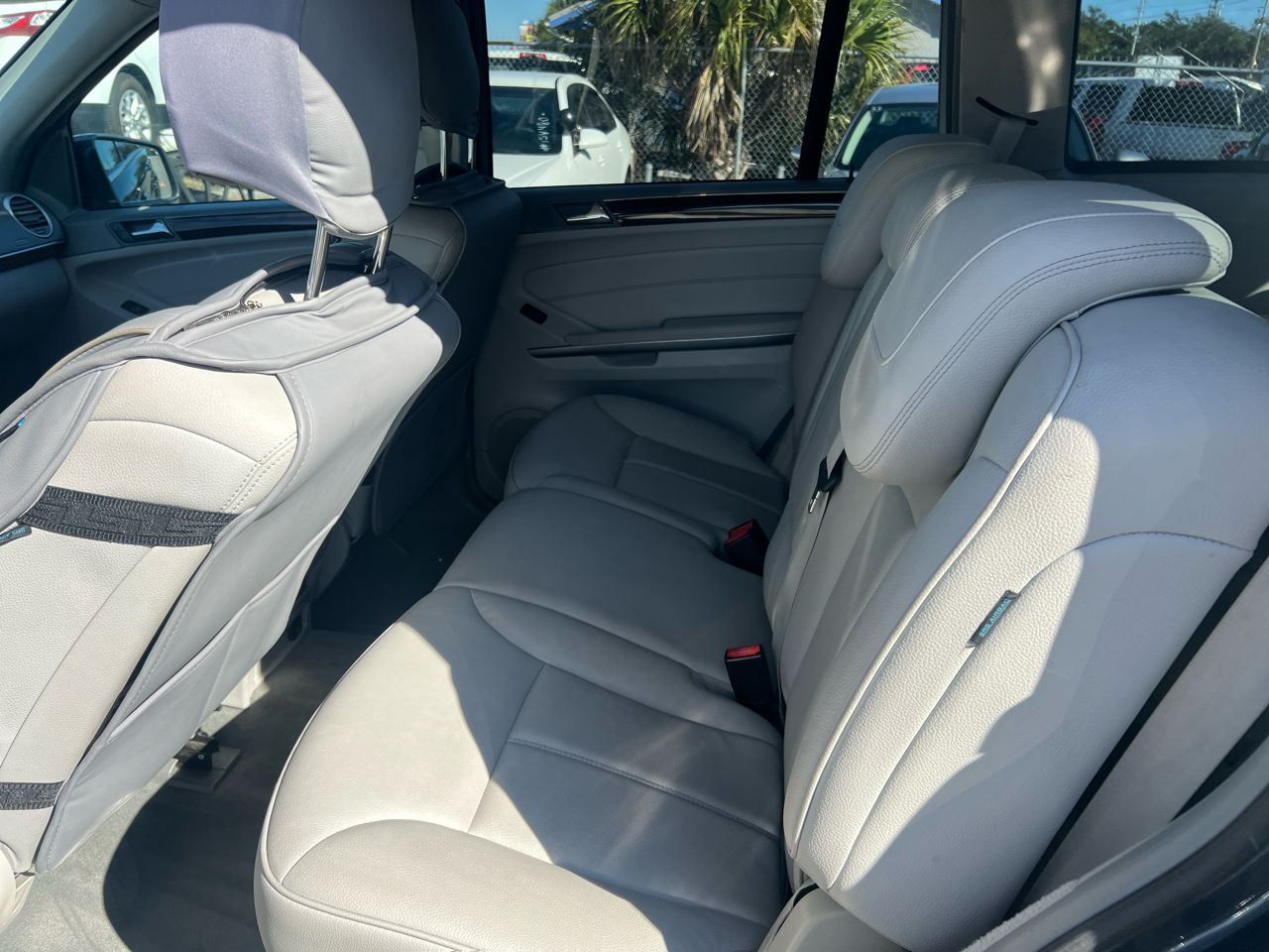 Mercedes-Benz GL-Class GL450 4MATIC 2012