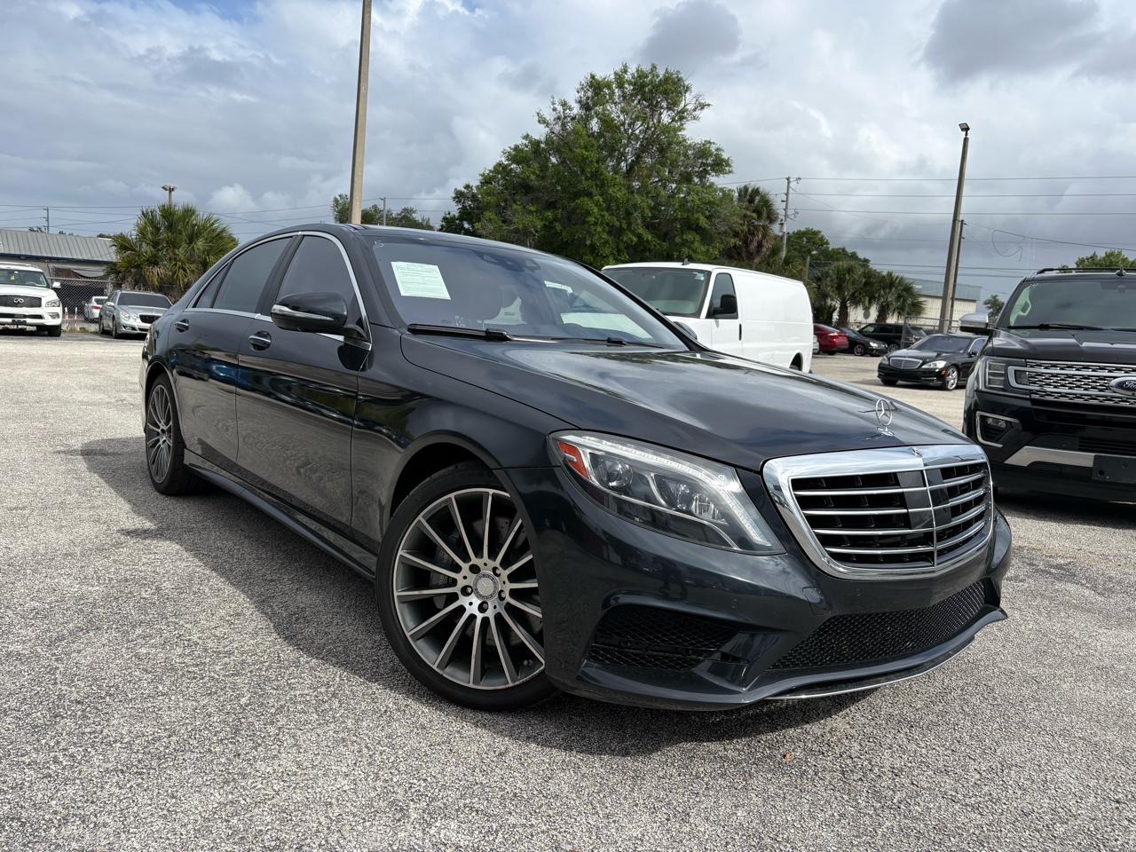 Mercedes-Benz S-Class S550 2014