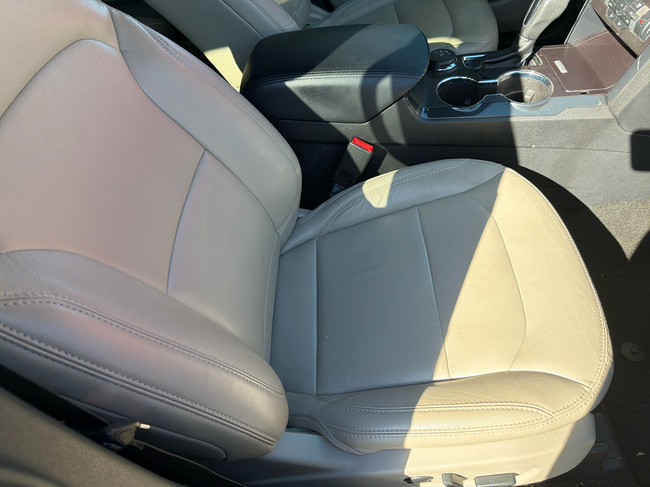 Ford Explorer XLT 4WD 2018