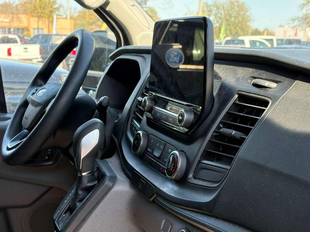 Ford Transit 350 Wagon Med. Roof XL w/Sliding Pass. 148-in. WB 2021