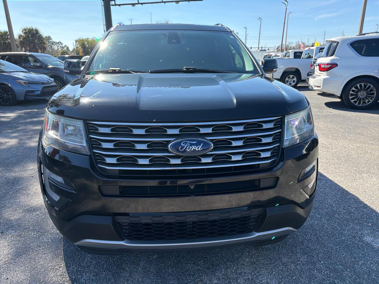 Ford Explorer Limited FWD 2017