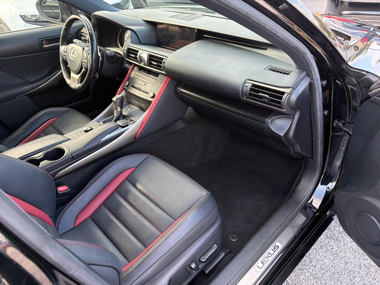 Lexus IS 300 AWD 2019