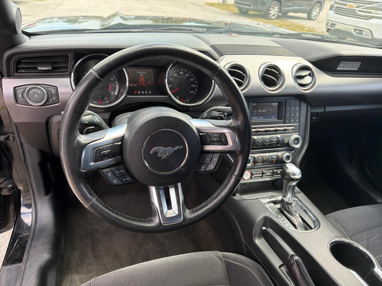 Ford Mustang EcoBoost Coupe 2016