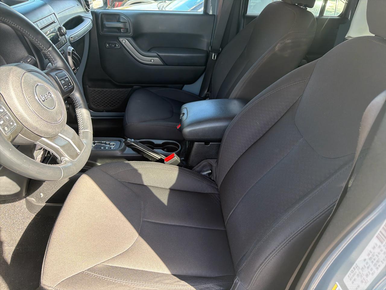 Jeep Wrangler Unlimited Sport 4WD 2015