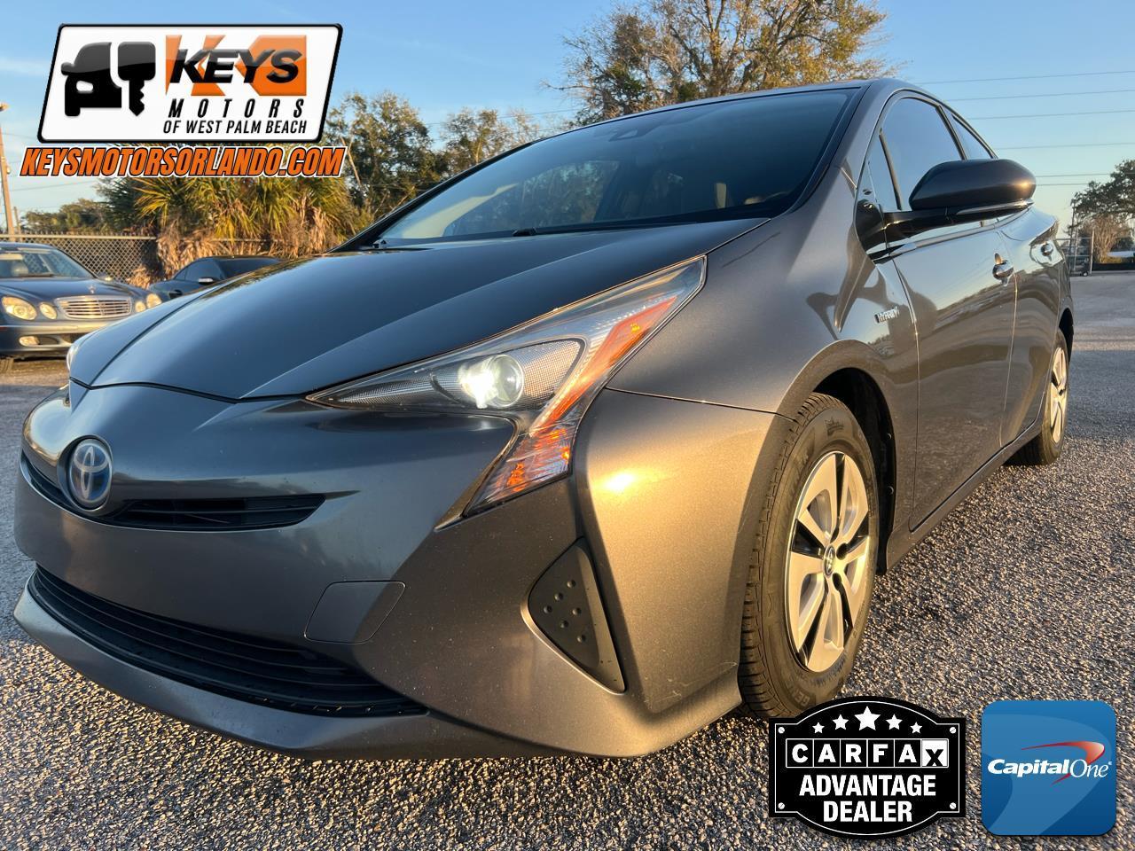 Toyota Prius Two Eco 2016