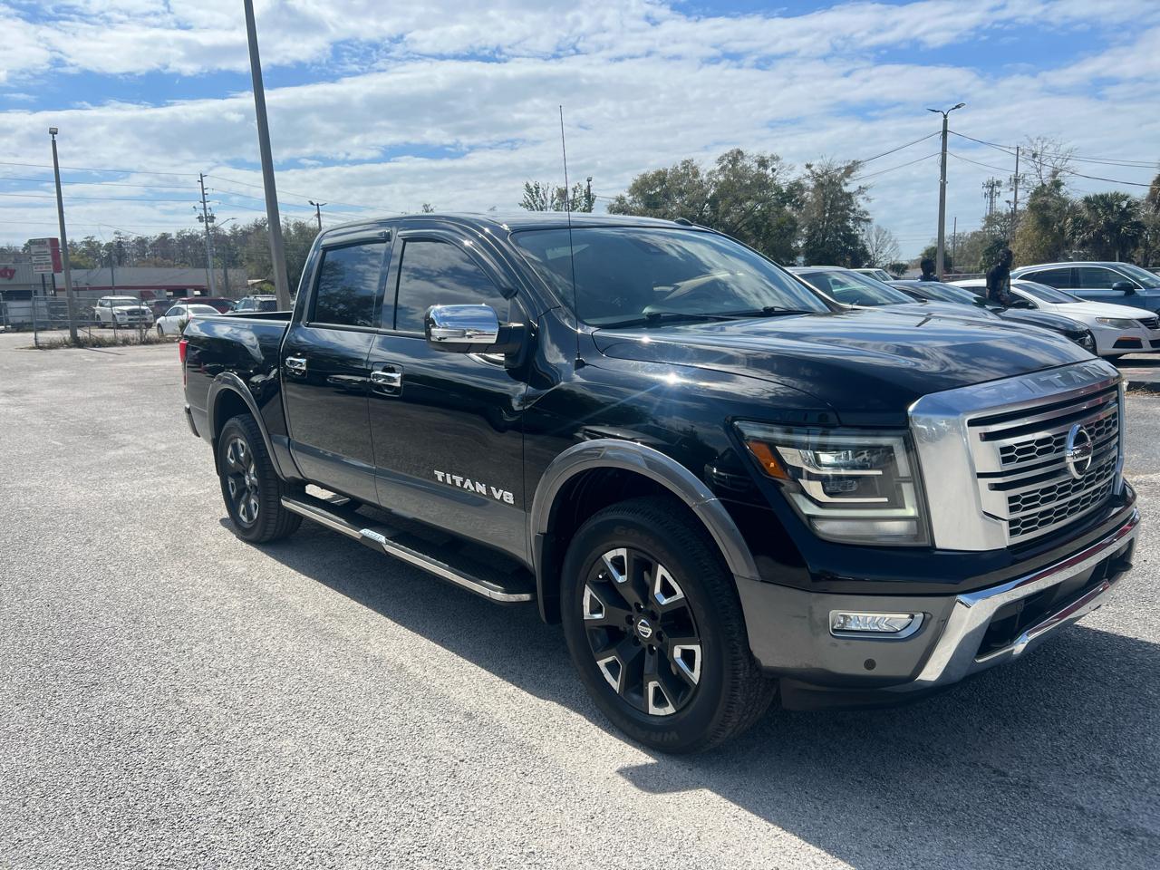Nissan Titan Platinum Reserve Crew Cab 4WD 2020
