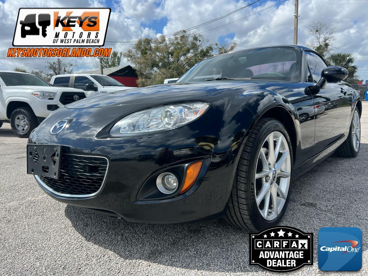 Mazda MX-5 Miata Grand Touring 2011