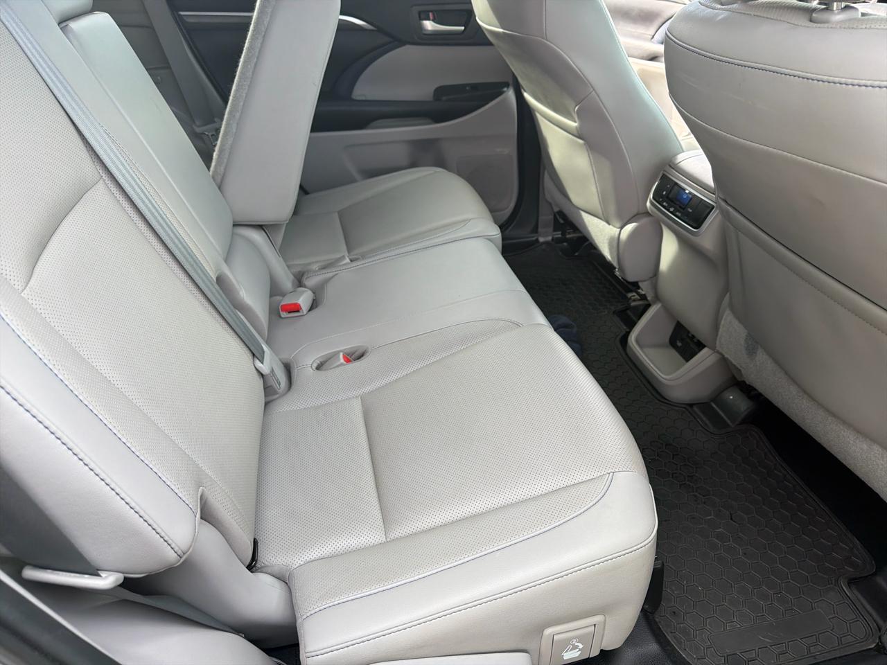 Toyota Highlander Limited AWD V6 2019