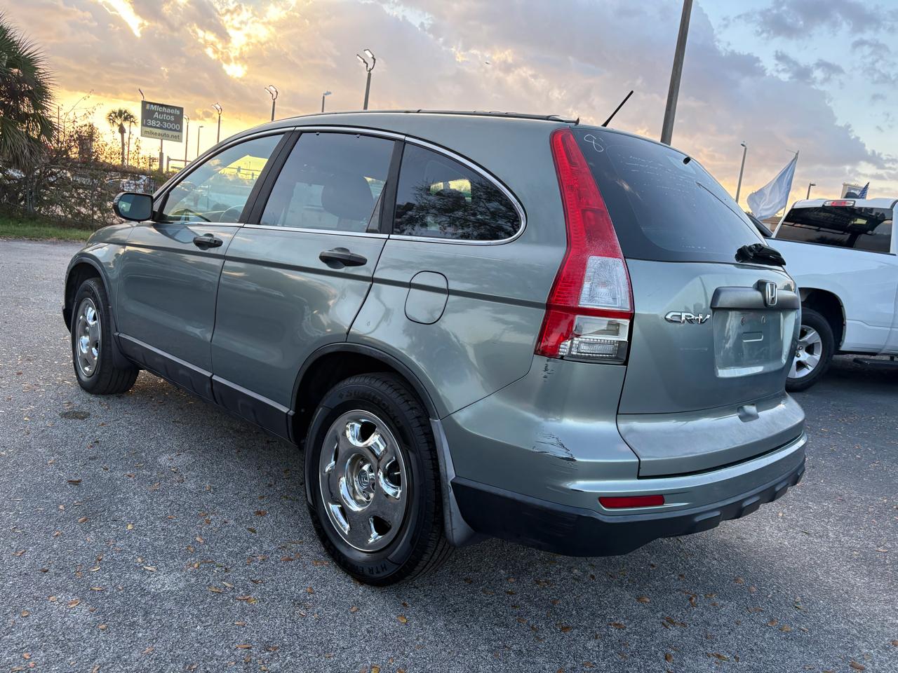 Honda CR-V LX 2WD 5-Speed AT 2010