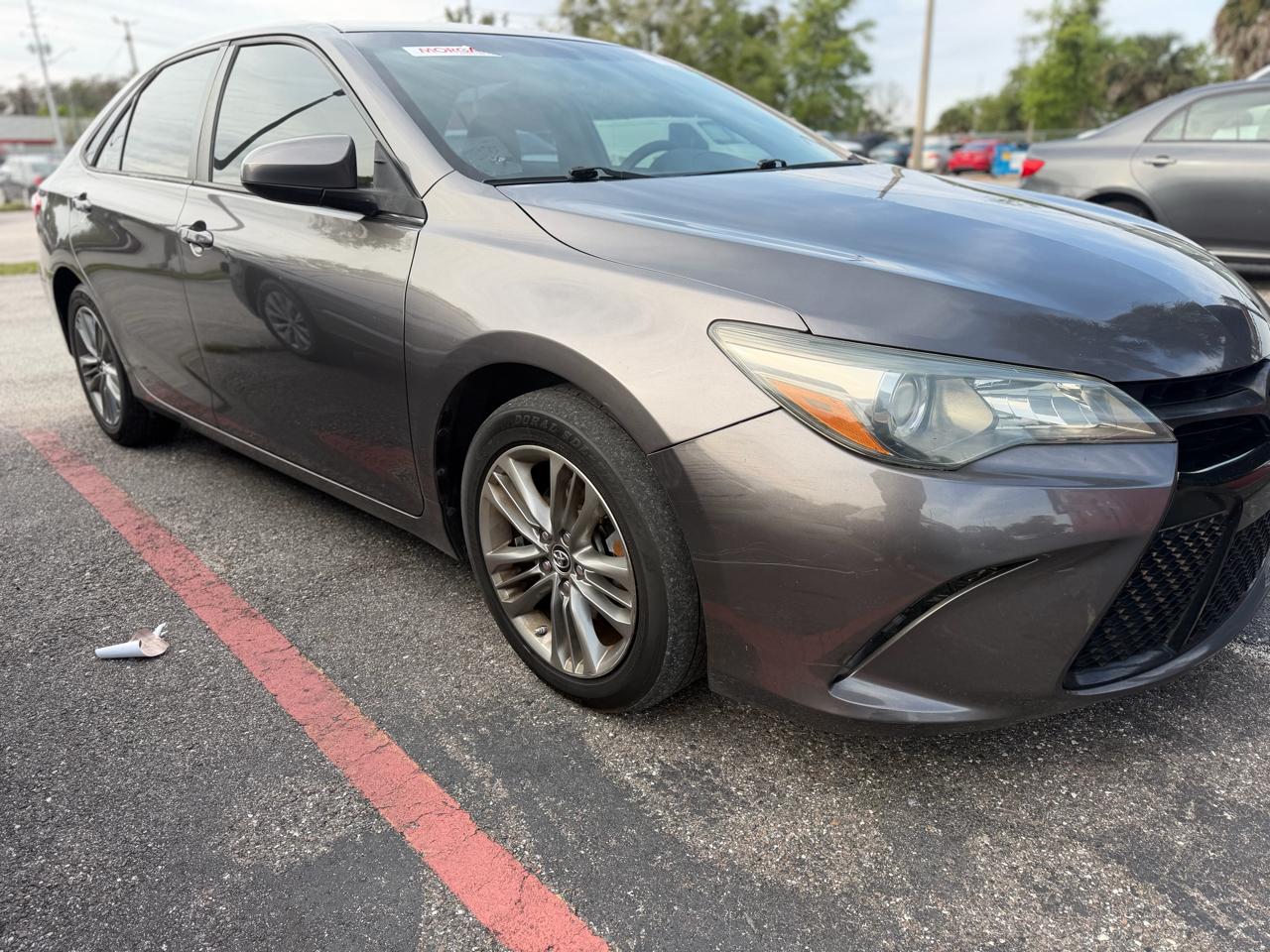 Toyota Camry XLE 2016