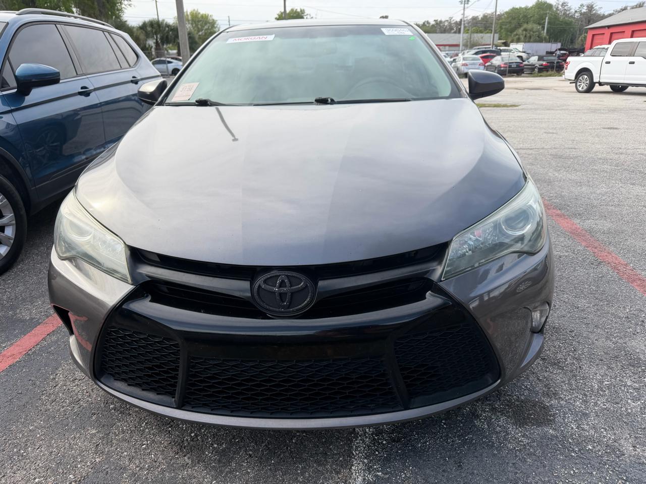 Toyota Camry XLE 2016