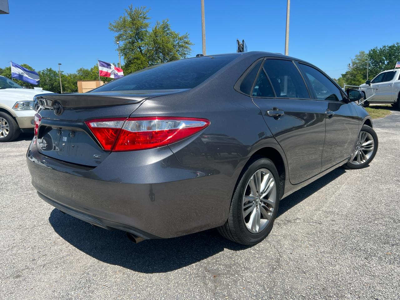 Toyota Camry XLE 2016