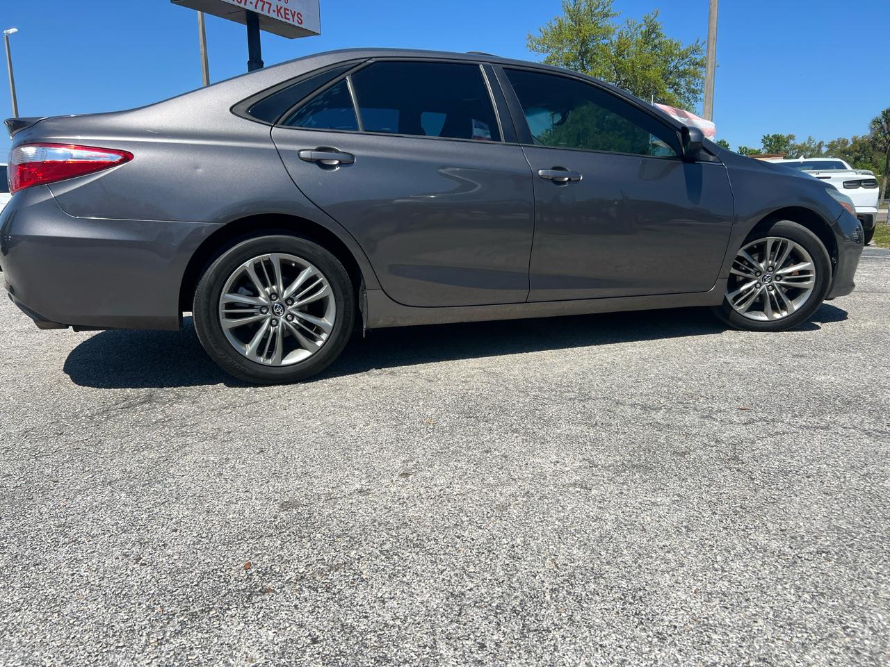 Toyota Camry XLE 2016