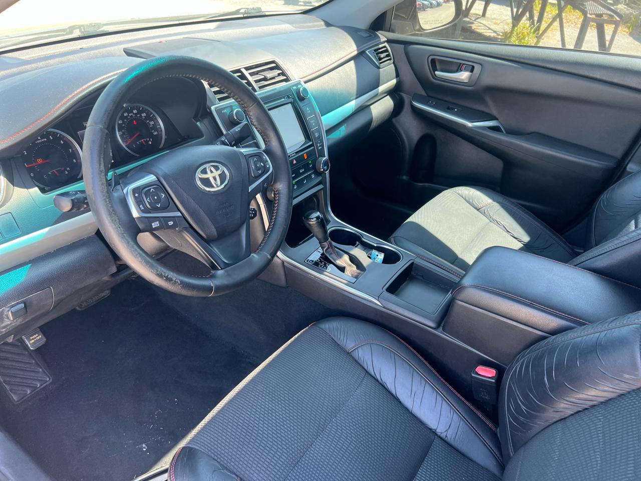 Toyota Camry XLE 2016