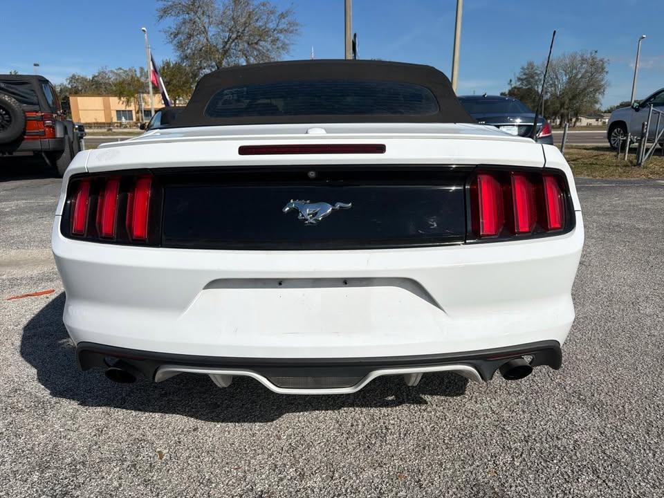 Ford Mustang EcoBoost Premium Convertible 2015
