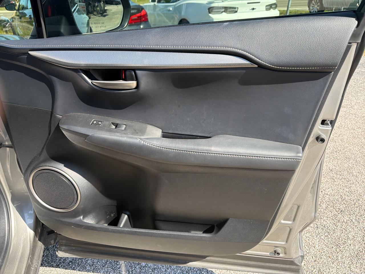 Lexus NX 200t AWD 2017