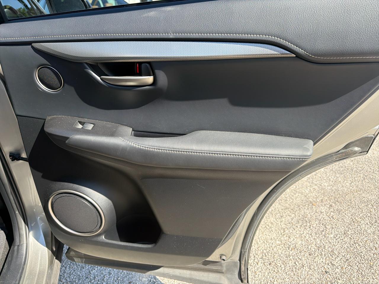 Lexus NX 200t AWD 2017