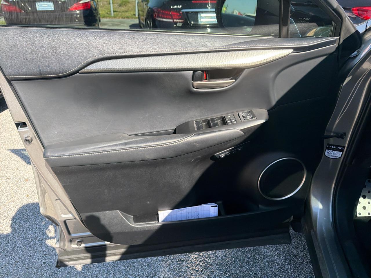 Lexus NX 200t AWD 2017