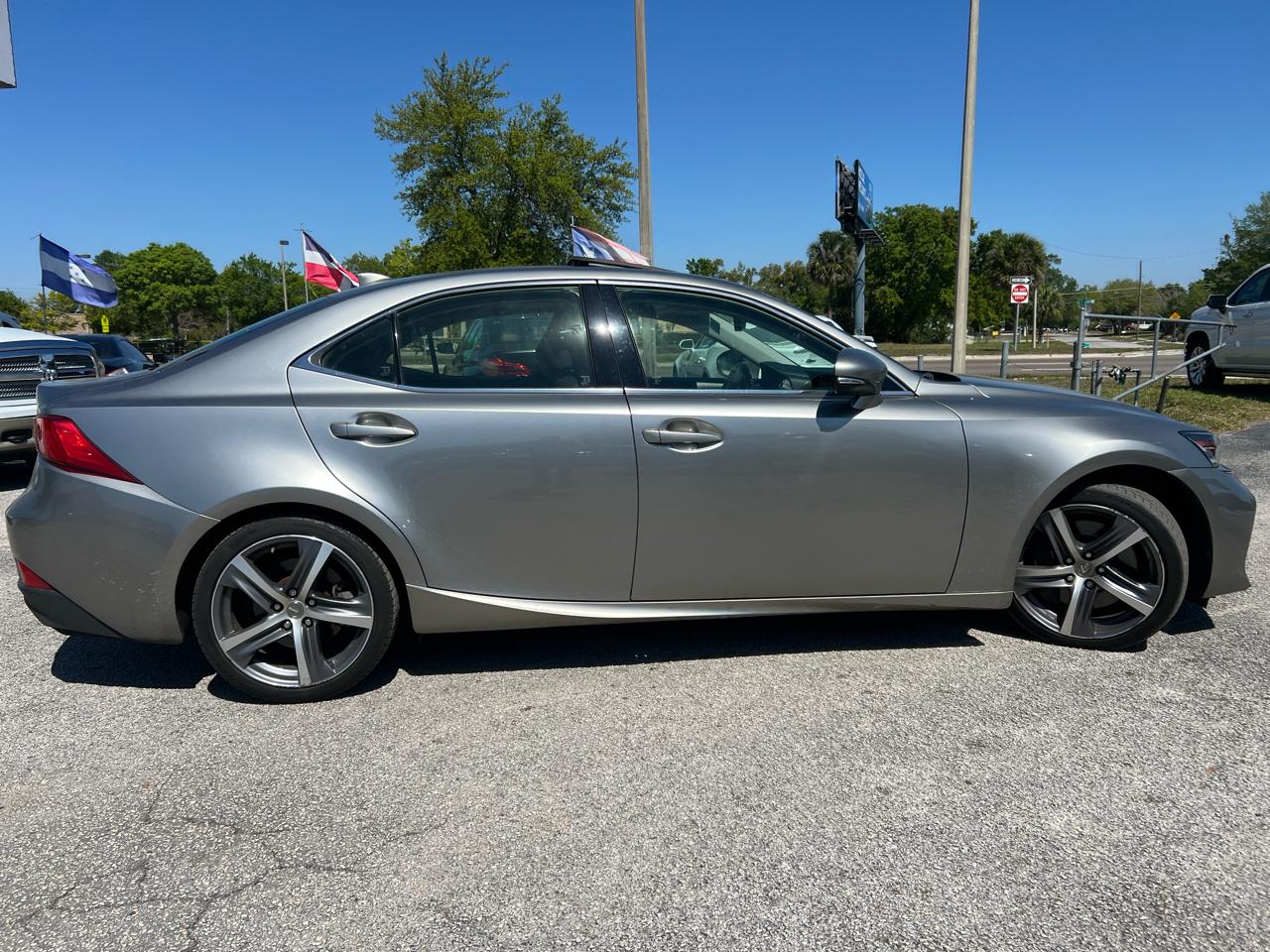 Lexus IS 300 AWD 2017