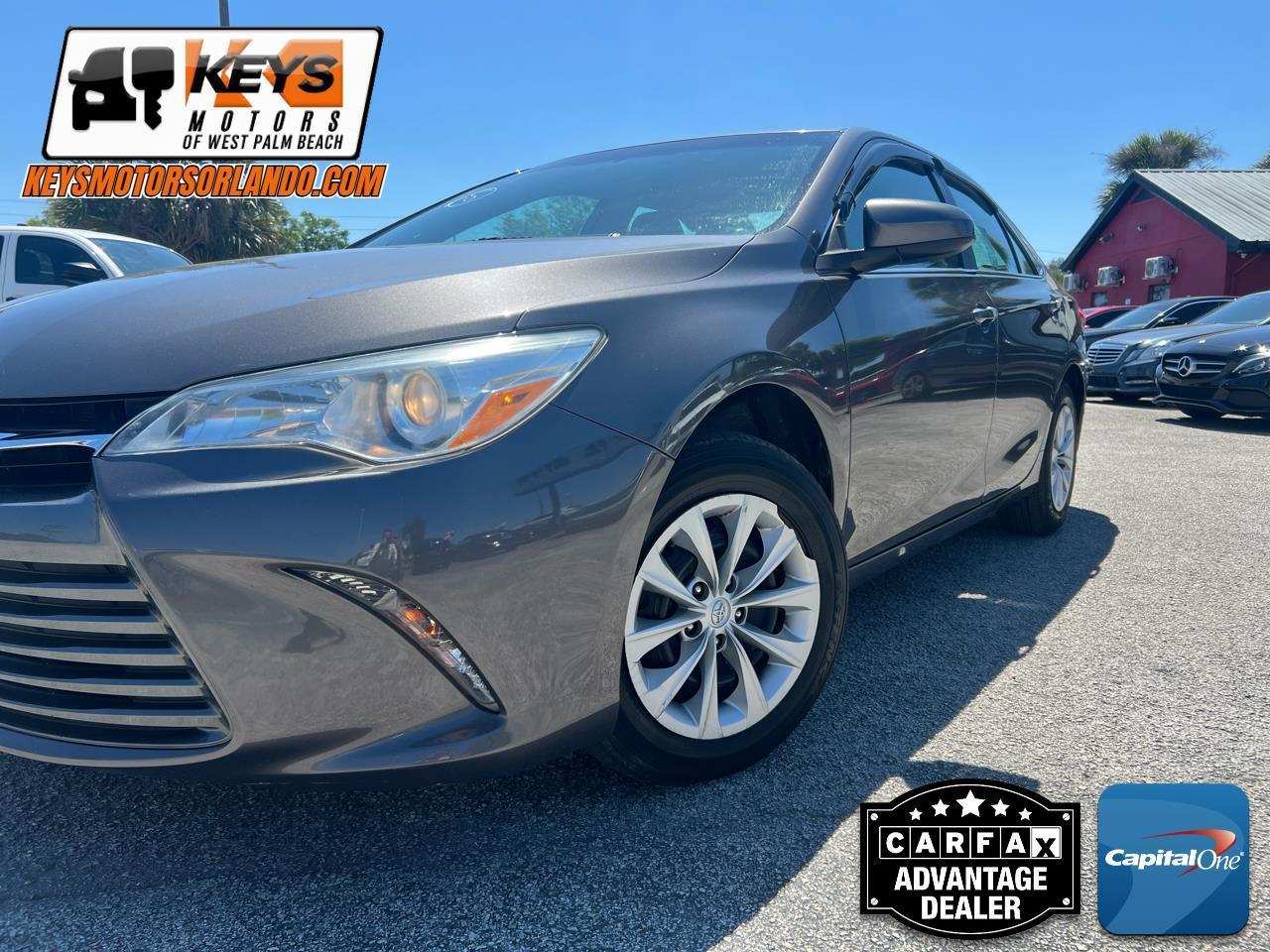 Toyota Camry SE 2017
