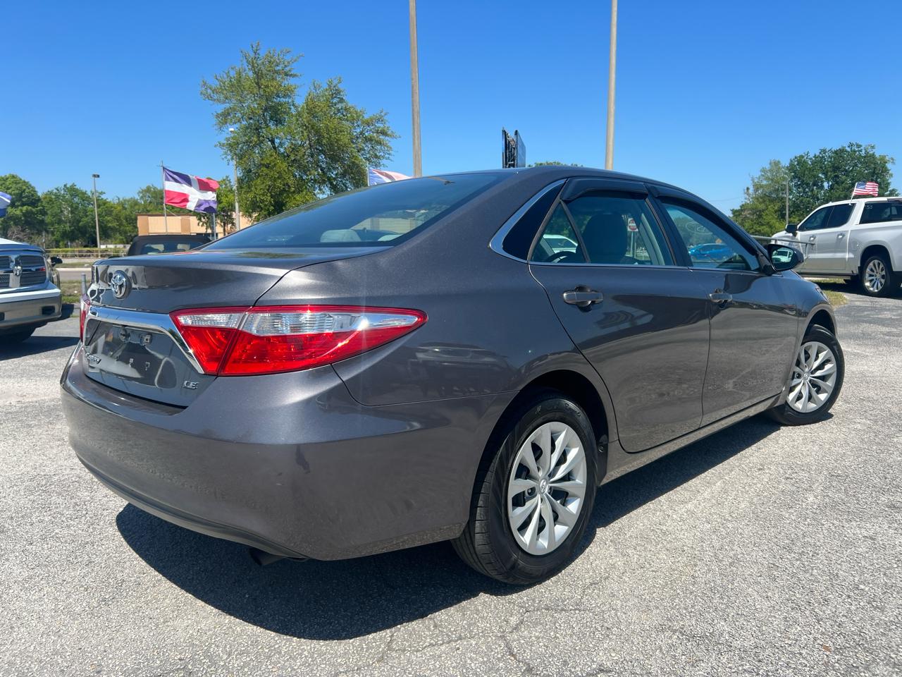 Toyota Camry SE 2017