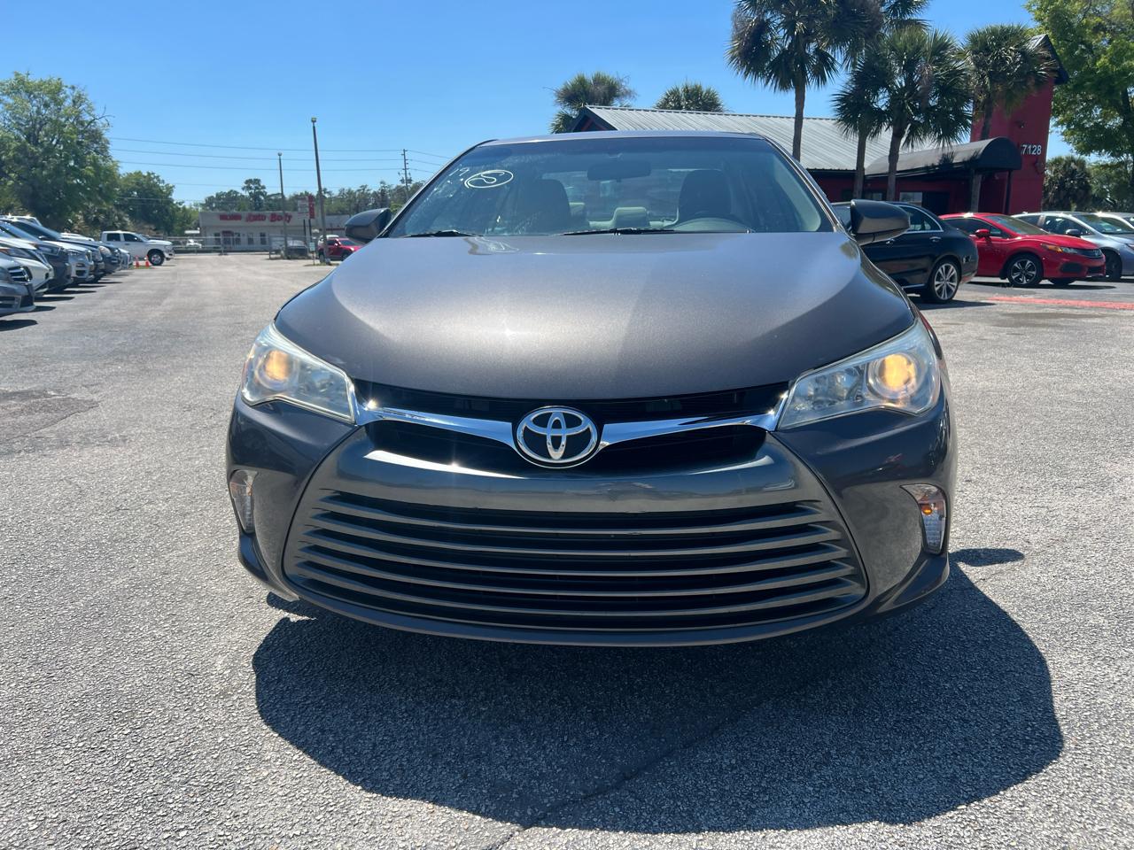 Toyota Camry SE 2017