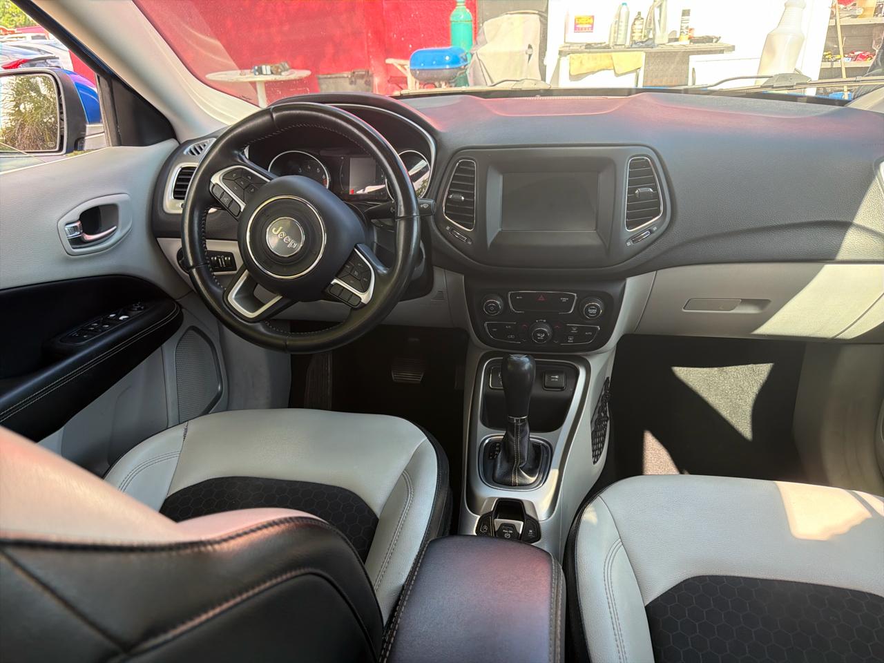 Jeep Compass Latitude FWD 2019