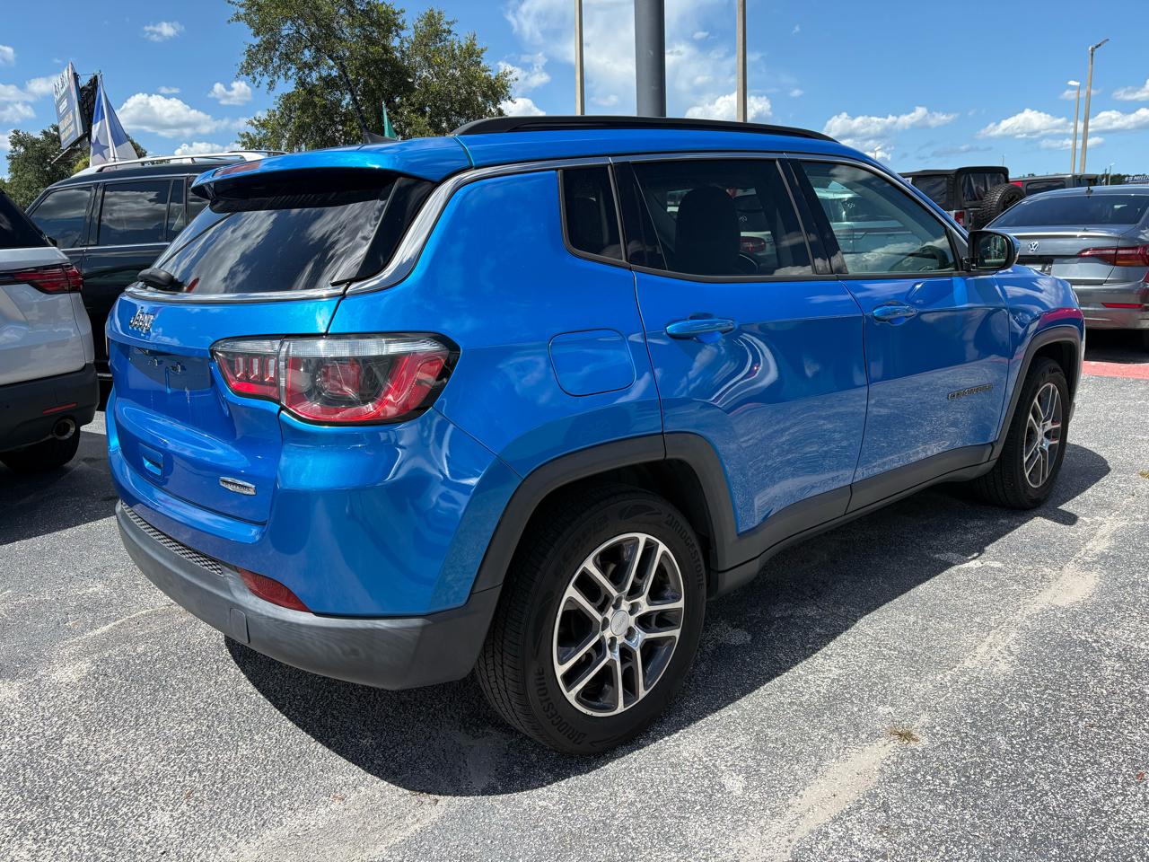 Jeep Compass Latitude FWD 2019