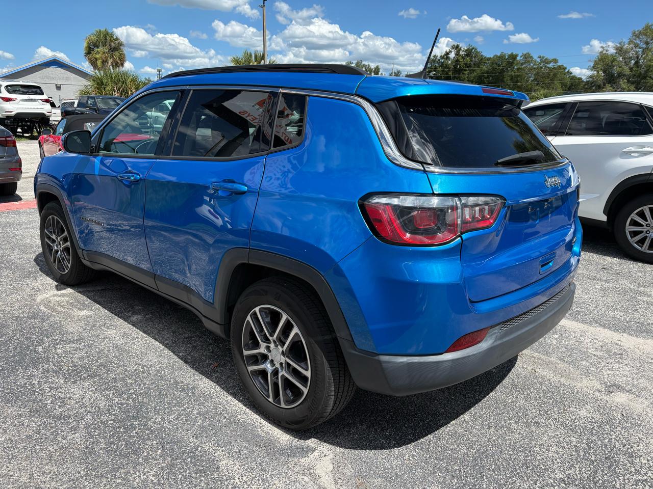 Jeep Compass Latitude FWD 2019