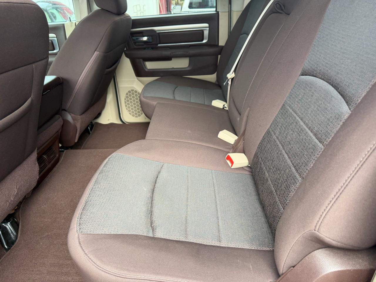 RAM 1500 2WD Crew Cab 149" Big Horn 2013