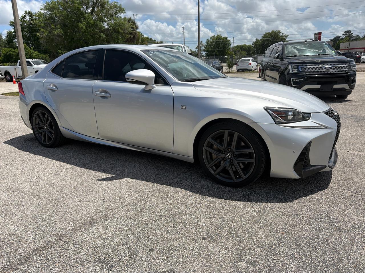Lexus IS 300 AWD 2019
